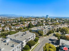 1220 Roxbury Drive 302, Los Angeles CA 90035