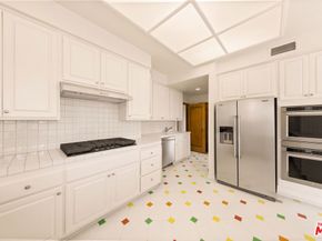 1220 Roxbury Drive 302, Los Angeles CA 90035