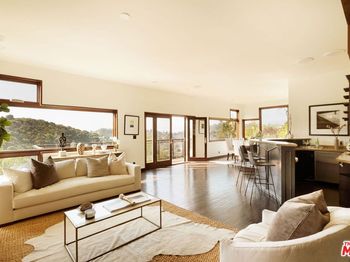 2125 Kew Drive