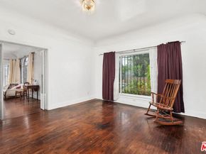 5021 Elmwood Avenue, Los Angeles CA 90004