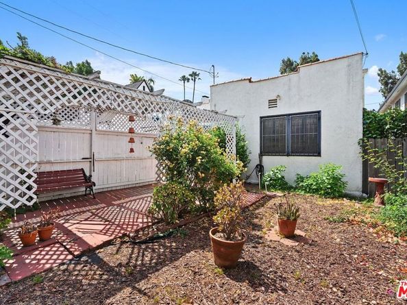 5021 Elmwood Avenue, Los Angeles CA 90004