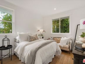1664 Amherst Avenue, Los Angeles CA 90025