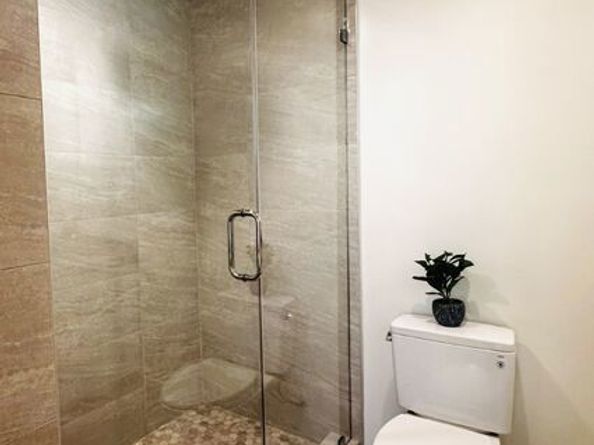 406 N Oakhurst Drive 204, Beverly Hills CA 90210