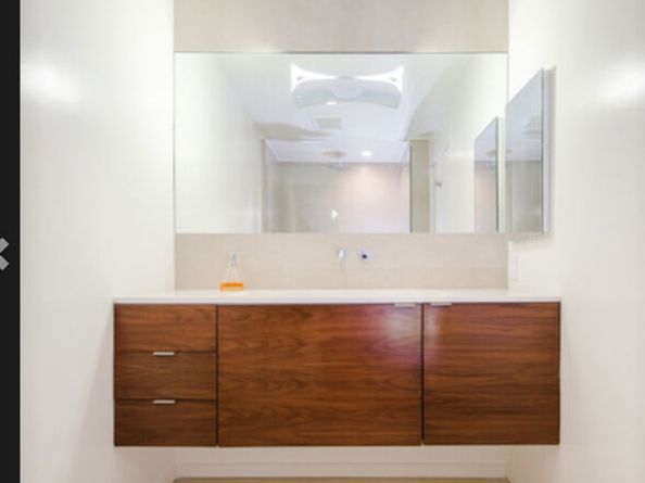 406 N Oakhurst Drive 204, Beverly Hills CA 90210