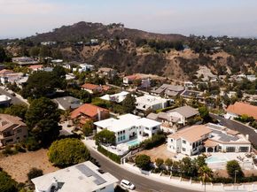 2380 Venus Drive, Los Angeles CA 90046