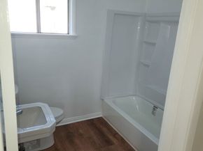 3305 W 21st Street 6, Los Angeles CA 90018