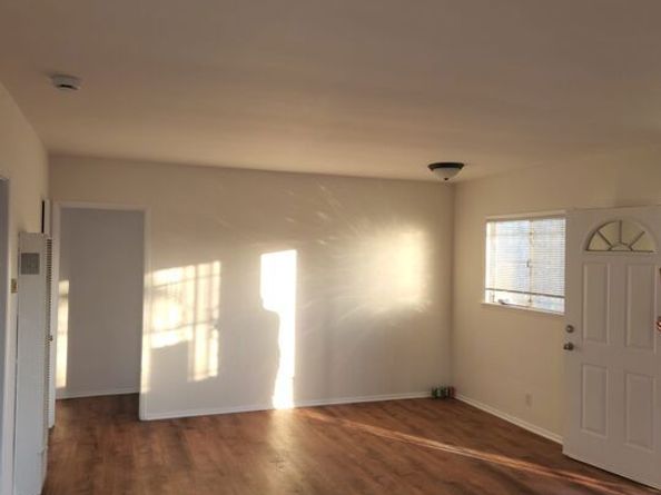 3305 W 21st Street 6, Los Angeles CA 90018