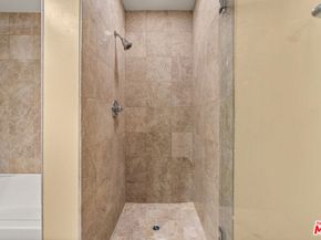 7100 Alvern Street 404, Los Angeles CA 90045