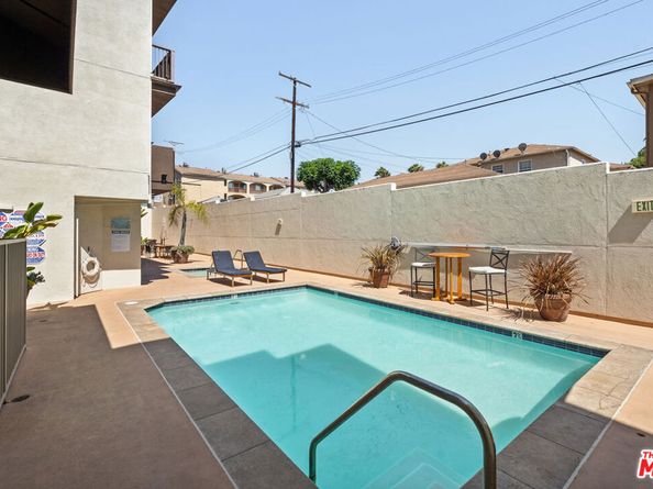 7100 Alvern Street 404, Los Angeles CA 90045