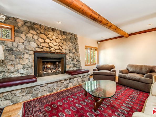 454 E Rustic Road, Santa Monica CA 90402