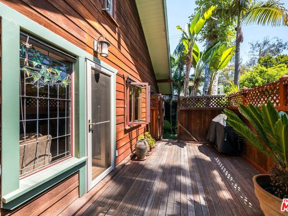 454 E Rustic Road, Santa Monica CA 90402
