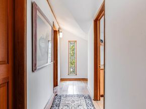 454 E Rustic Road, Santa Monica CA 90402