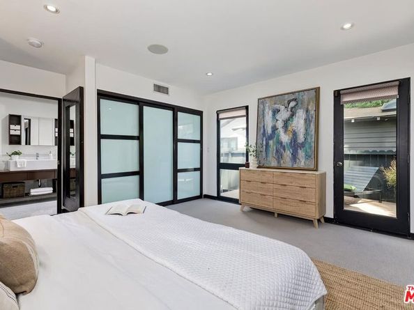 8616 Sherwood Drive, West Hollywood CA 90069