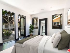 8616 Sherwood Drive, West Hollywood CA 90069