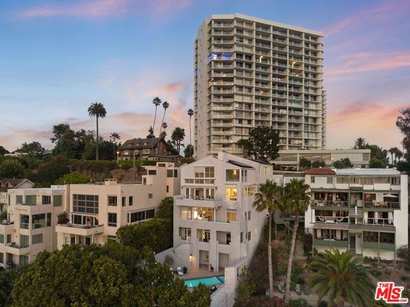 143 Ocean Avenue Ext, Santa Monica CA 90402