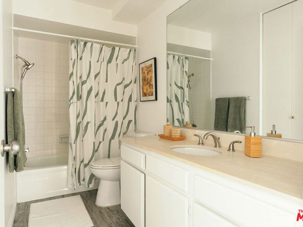 3961 Via Marisol 112, Los Angeles CA 90042