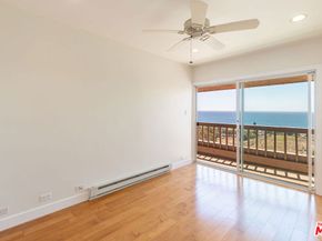 23914 De Ville Way D, Malibu CA 90265