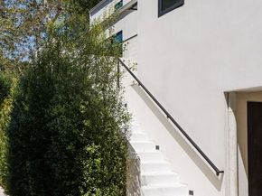 9843 Yoakum Drive, Beverly Hills CA 90210