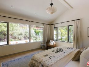 9843 Yoakum Drive, Beverly Hills CA 90210