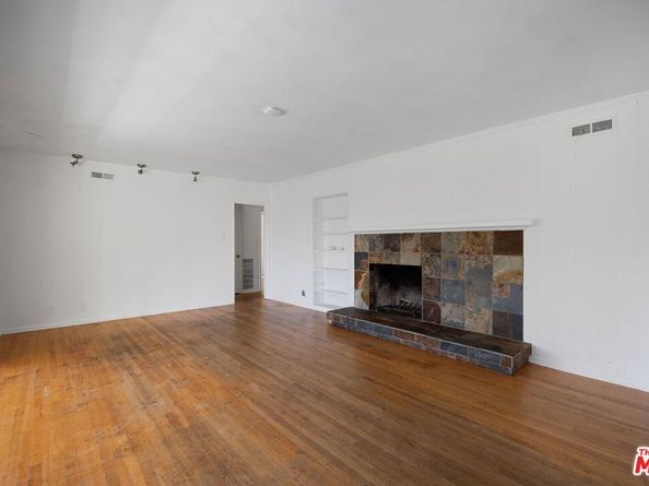 3445 Beverly Glen Boulevard, Sherman Oaks CA 91423