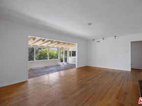 3445 Beverly Glen Boulevard, Sherman Oaks CA 91423