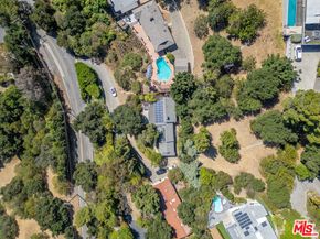 3445 Beverly Glen Boulevard, Sherman Oaks CA 91423