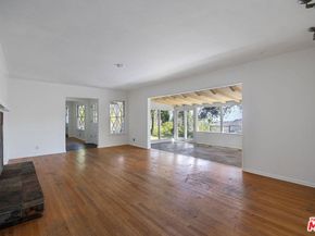3445 Beverly Glen Boulevard, Sherman Oaks CA 91423