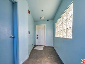 10336 Wilshire Boulevard 703, Los Angeles CA 90024