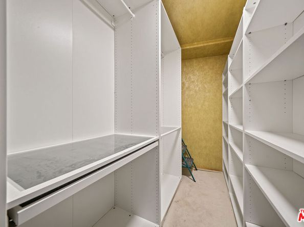 10336 Wilshire Boulevard 703, Los Angeles CA 90024