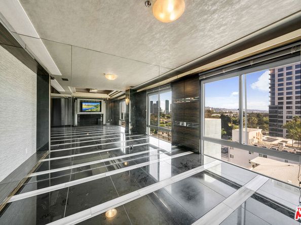 10336 Wilshire Boulevard 703, Los Angeles CA 90024