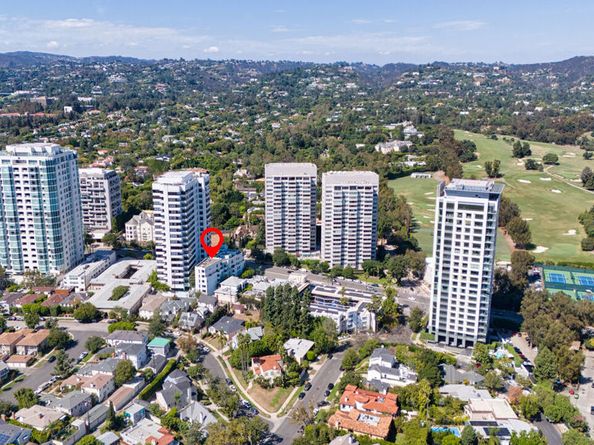 10336 Wilshire Boulevard 703, Los Angeles CA 90024