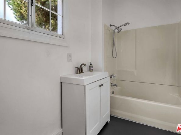 928 26th Street, Santa Monica CA 90403