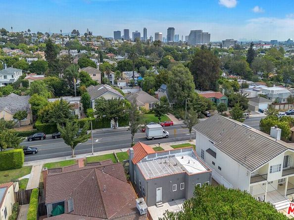 928 26th Street, Santa Monica CA 90403