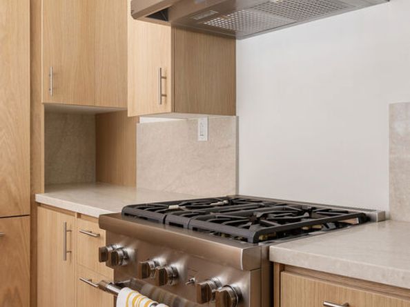 8944 Wonderland Avenue, Los Angeles CA 90046