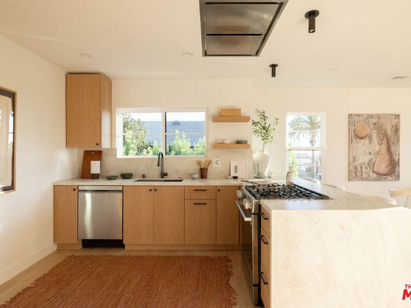 1016 Manzanita Street, Los Angeles CA 90029