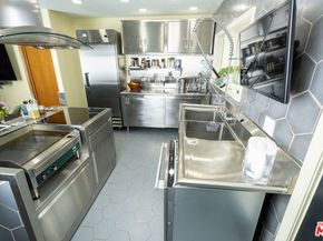 3405 Aveley Place, San Diego CA 92111