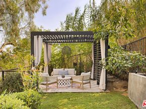 1057 Milwaukee Avenue, Los Angeles CA 90042