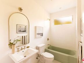 1057 Milwaukee Avenue, Los Angeles CA 90042