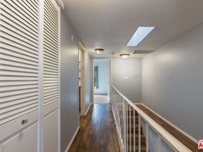 15215 Magnolia Boulevard 131, Sherman Oaks CA 91403