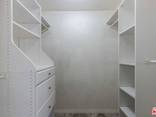 15215 Magnolia Boulevard 131, Sherman Oaks CA 91403