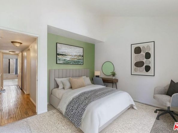 15215 Magnolia Boulevard 131, Sherman Oaks CA 91403