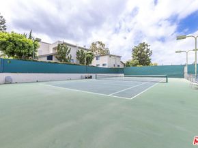 15215 Magnolia Boulevard 131, Sherman Oaks CA 91403