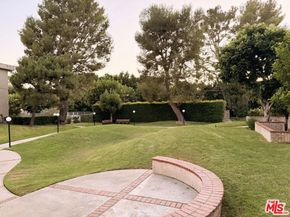 15215 Magnolia Boulevard 131, Sherman Oaks CA 91403