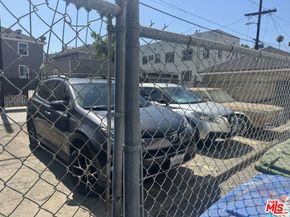 126 S Vendome Street, Los Angeles CA 90057