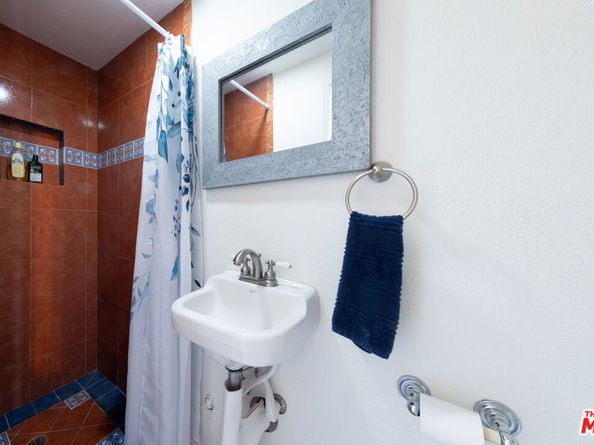 23901 Civic Center Way 107, Malibu CA 90265