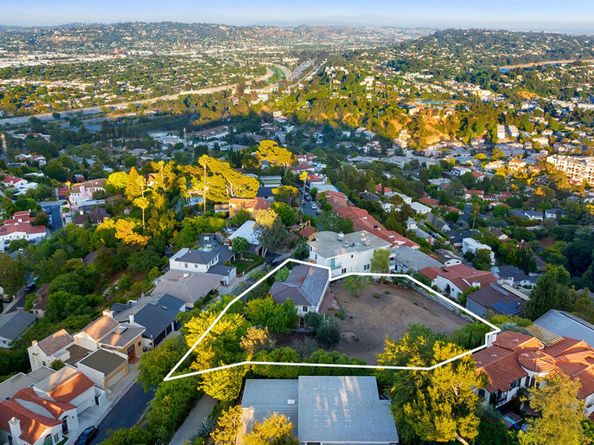 3775 Amesbury Road, Los Angeles CA 90027