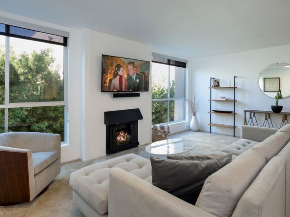 927 N Kings Road 317, West Hollywood CA 90069