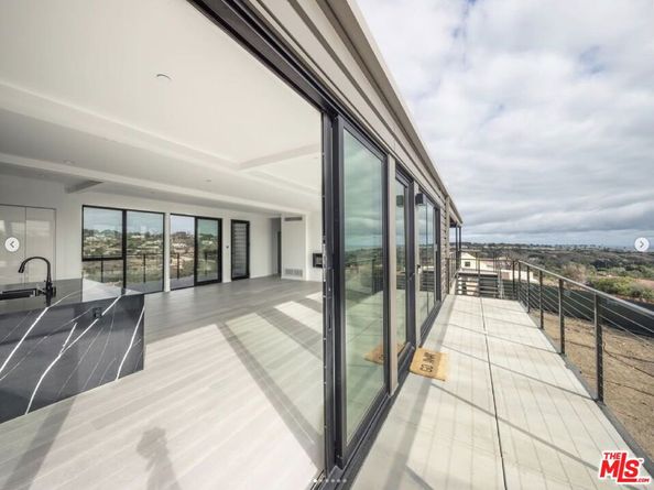 5782 Calpine Drive, Malibu CA 90265