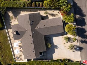 20374 Seaboard Road, Malibu CA 90265