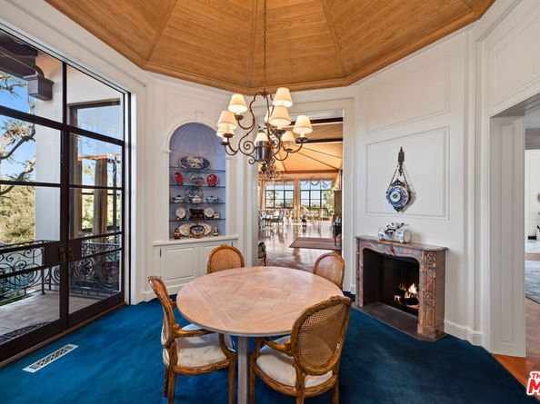 642 Siena Way, Los Angeles CA 90077